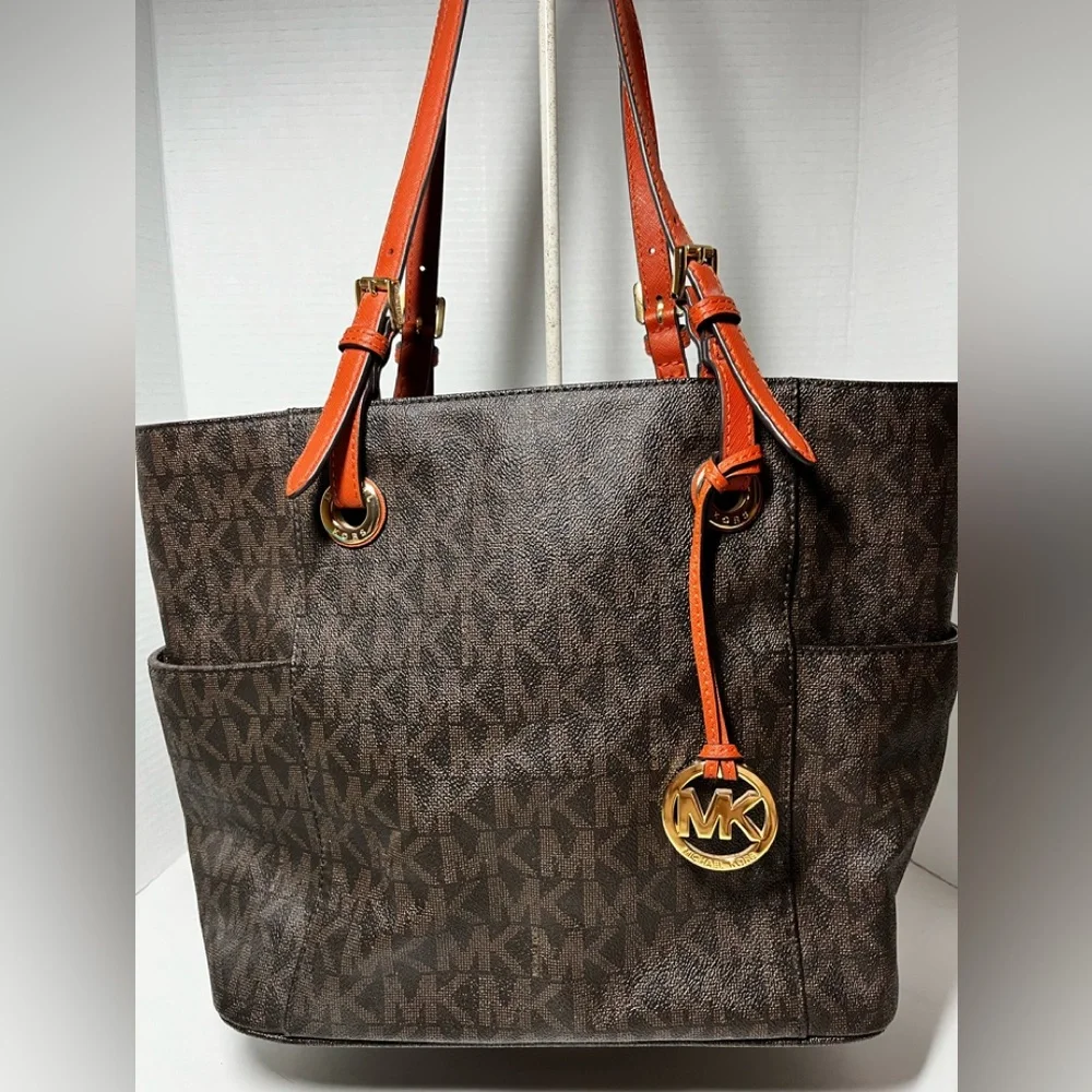 Michael Kors Jet Set Logo Tote - Brown